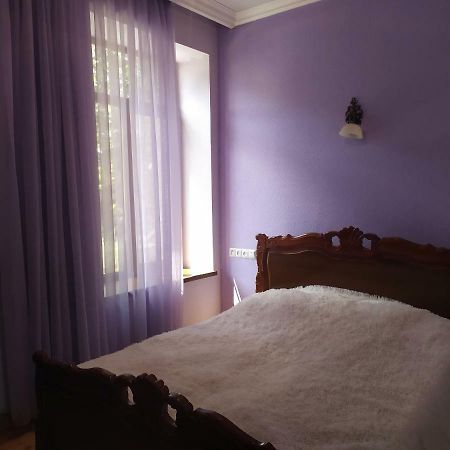 Verishen Guest House B&B Goris Bagian luar foto