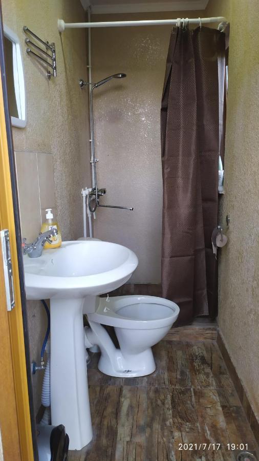 Verishen Guest House B&B Goris Bagian luar foto