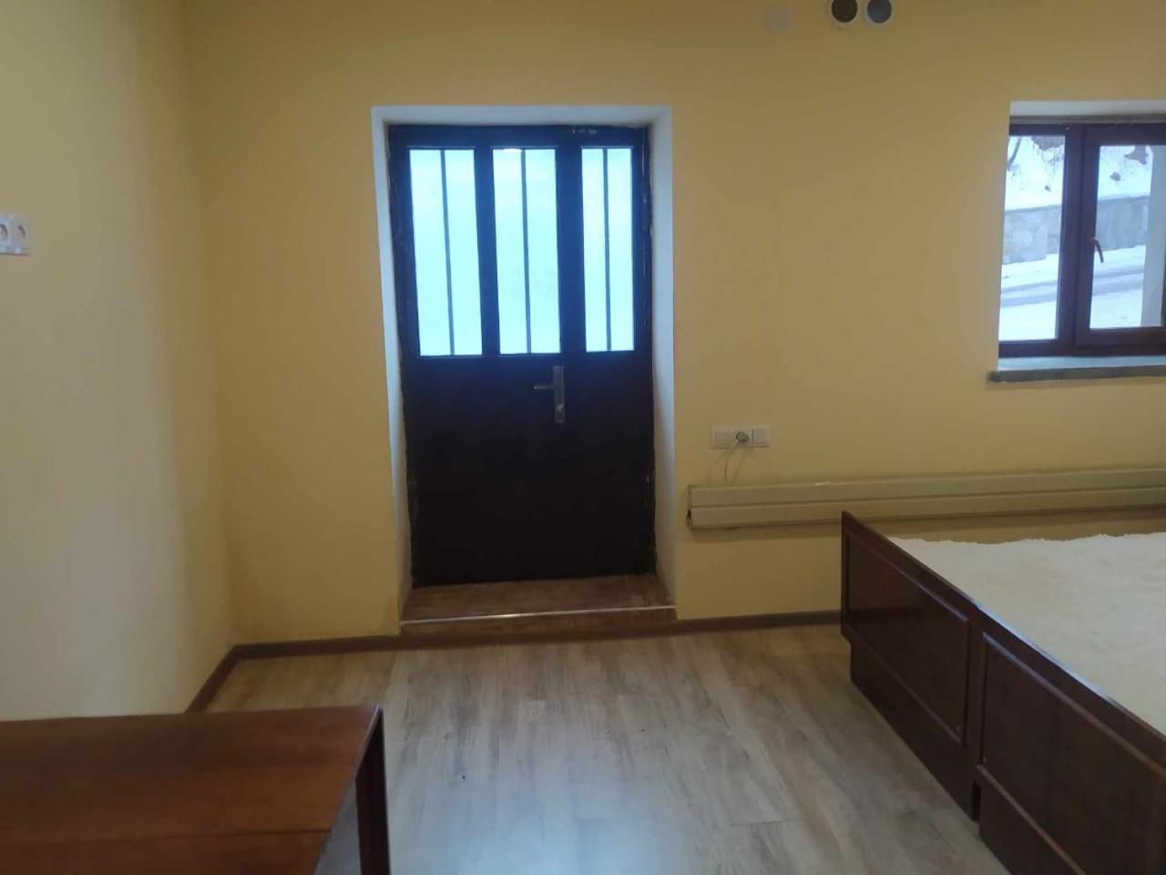 Verishen Guest House B&B Goris Bagian luar foto