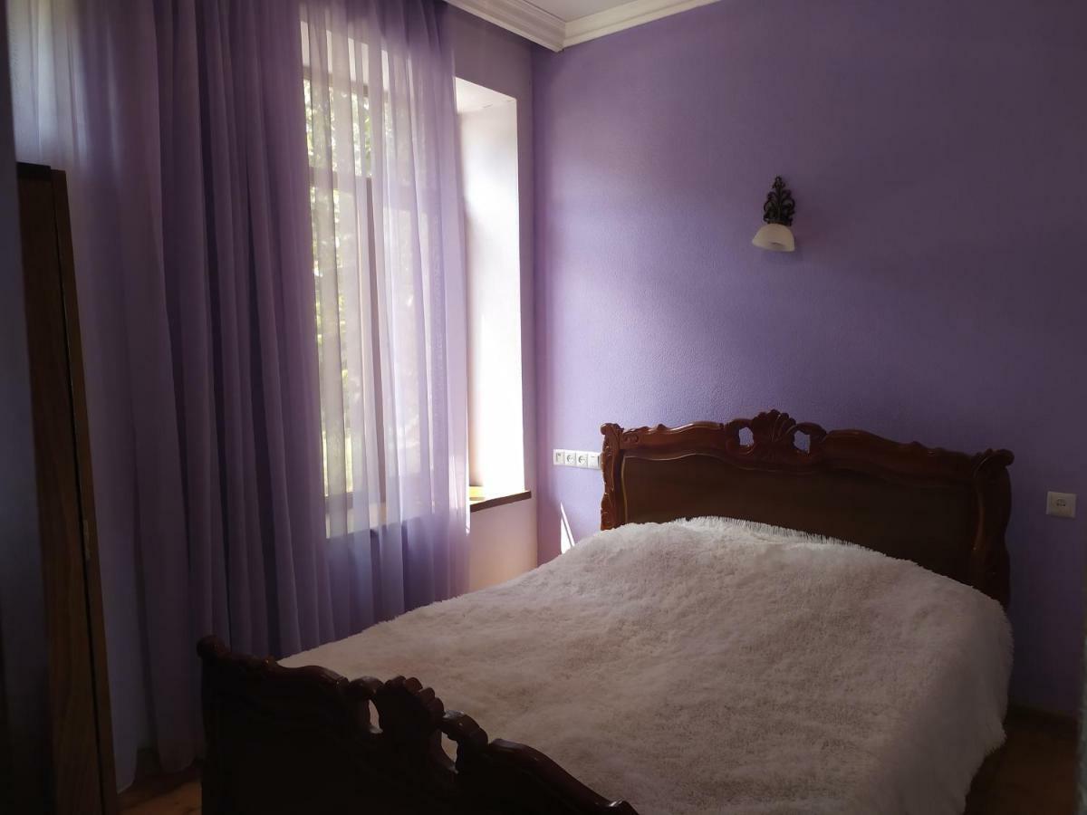 Verishen Guest House B&B Goris Bagian luar foto