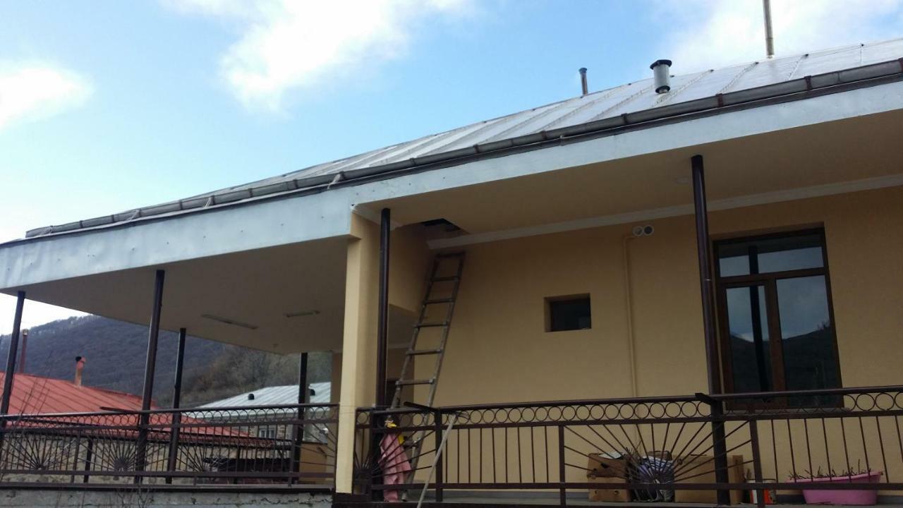 Verishen Guest House B&B Goris Bagian luar foto